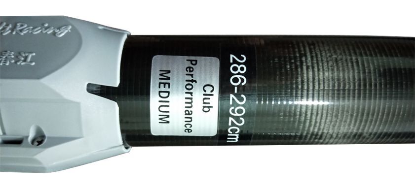 Regular Scull Oar shaft showing 'Club Performance MEDIUM' and '286-292cm' length stickers
